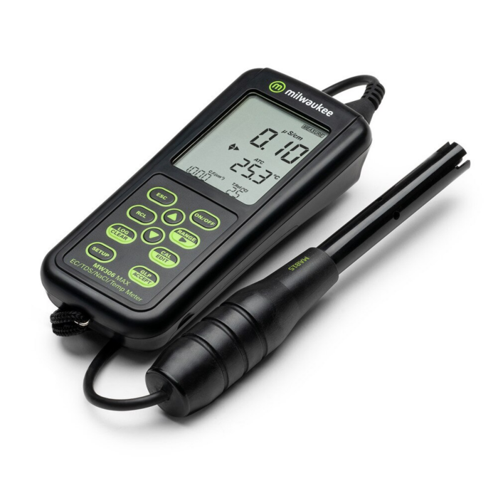 Milwaukee MAX Waterproof EC/TDS/NaCL/Temp Logging Portable Meter - Image 2